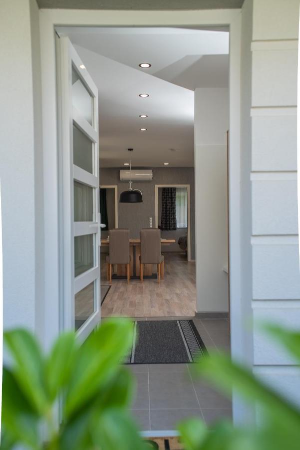 Twins Apartman Hévíz מראה חיצוני תמונה