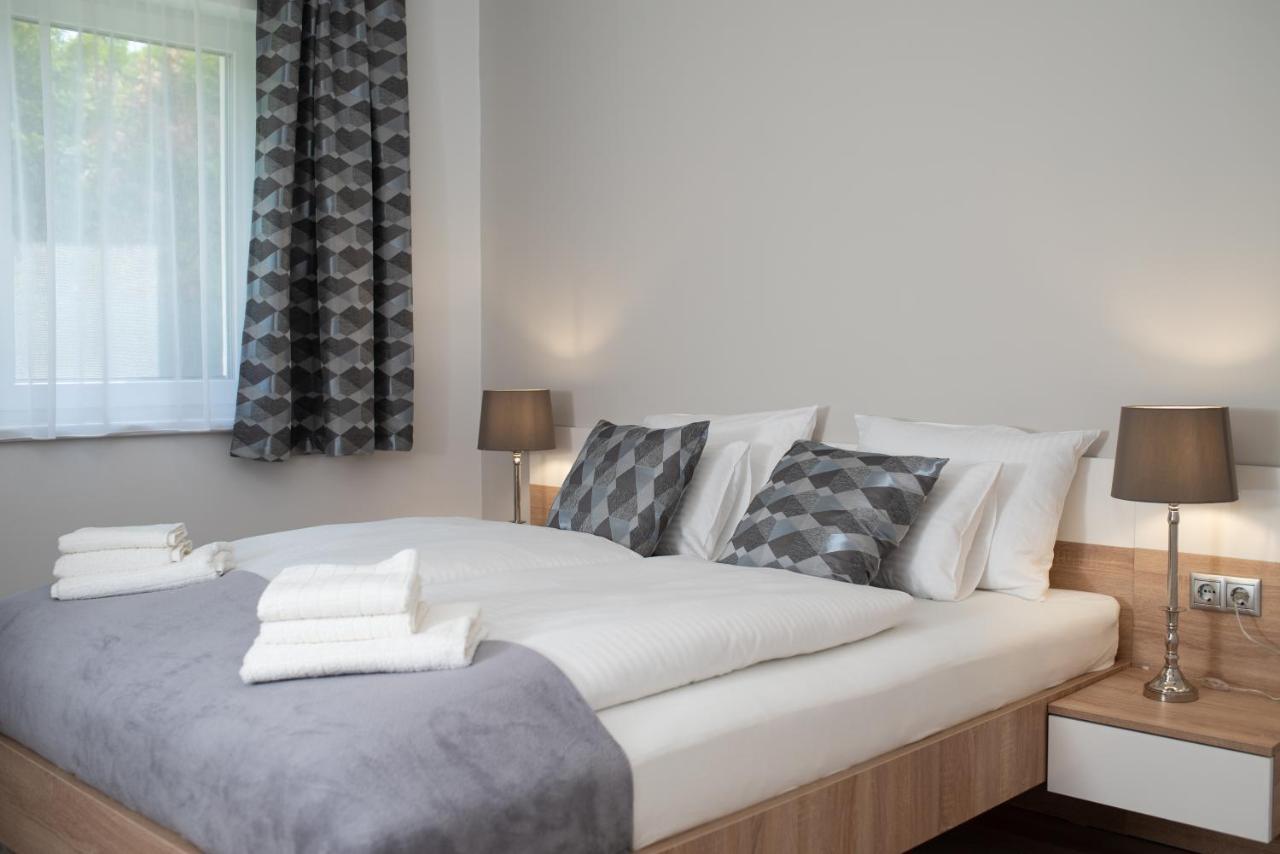Twins Apartman Hévíz מראה חיצוני תמונה