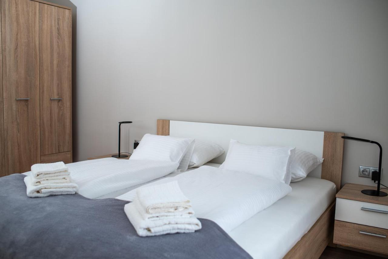 Twins Apartman Hévíz מראה חיצוני תמונה